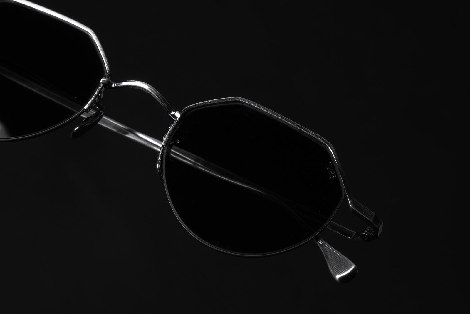 185 - 801 | Antique Silver