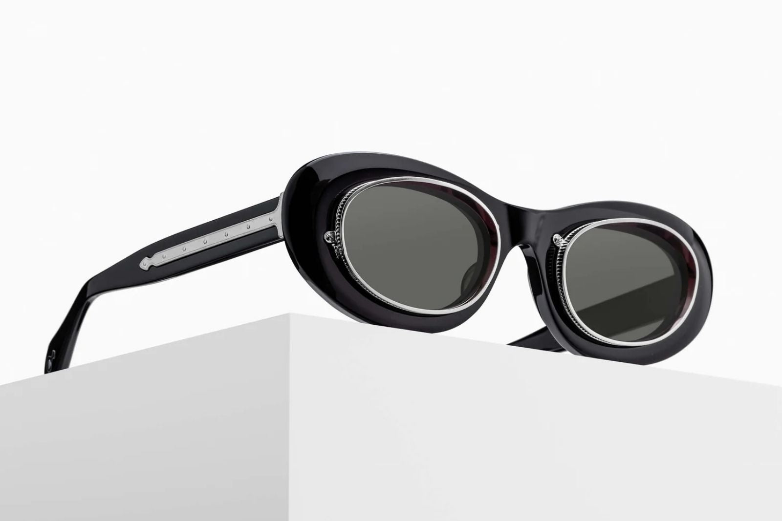 Matsuda 10604H - Black Sunglasses